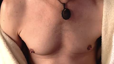 Snapshot of inhalation_exhalation chatting on 01.05.26 inhalation_exhalation online show from 01.05.26