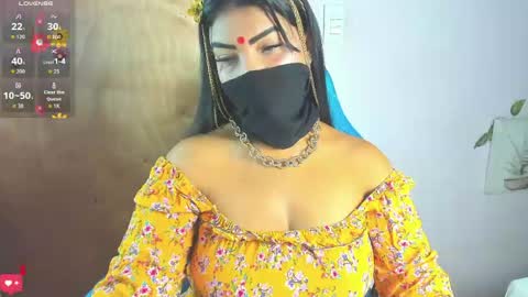 Snapshot of iniya_parul chatting on 04.22.26 Iniya online show from 04.22.26