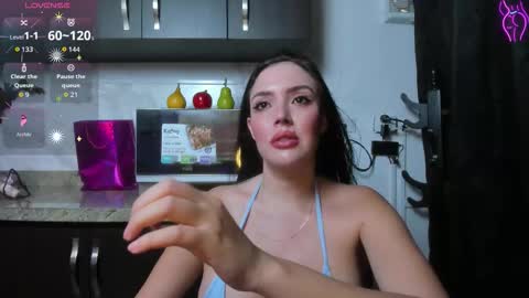 Snapshot of iniyalaboni chatting on 01.08.26 Iniya online show from 01.08.26