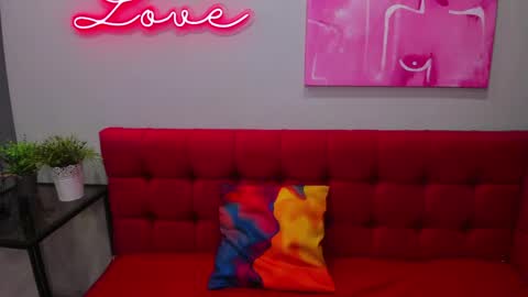 Snapshot of innalovely chatting on 06.02.26 Inna online show from 06.02.26