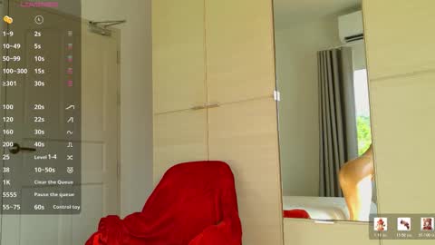 Snapshot of innnerlight chatting on 03.08.26 Mila Reef online show from 03.08.26