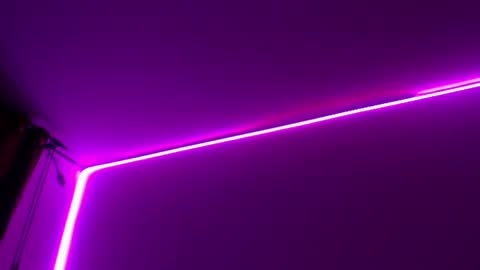 Abril online show from 12.20.25