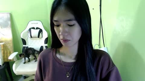 Reign online show from 12.18.25