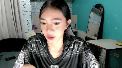 Reign online show from 05.06.26