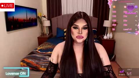 Snapshot of insatiablesexqueen chatting on 07.12.26 tasha online show from 07.12.26