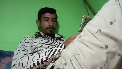 Snapshot of interne8famous chatting on 10.01.25 interne8famous online show from 10.01.25