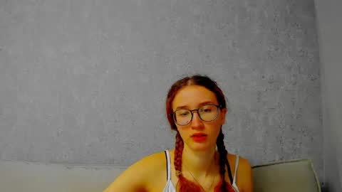 Bernadette  Join  online show from 04.14.26