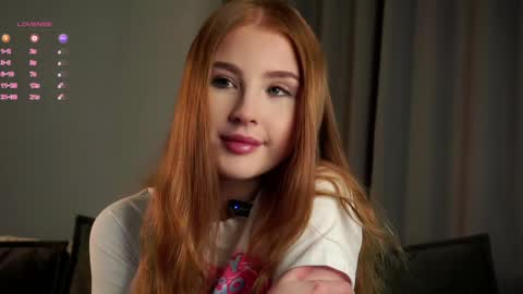 Snapshot of inthelabyrinthsofmysoul chatting on 01.27.25 Ellie online show from 01.27.25