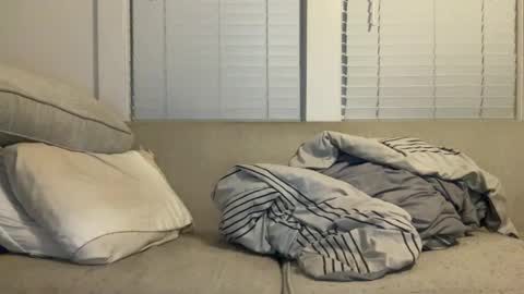 inthenude1 online show from 11.16.25