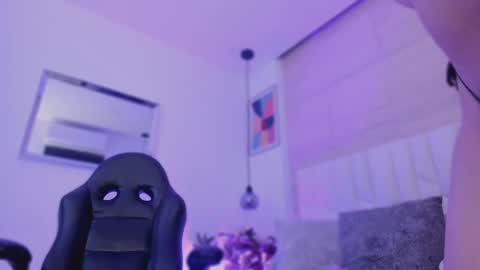 Snapshot of io_chie_ chatting on 02.04.26 io_chie_ online show from 02.04.26