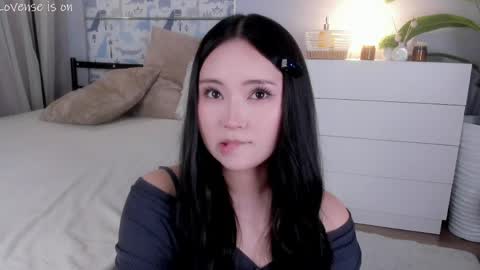 Snapshot of iolaselley chatting on 05.24.26 Tesha online show from 05.24.26