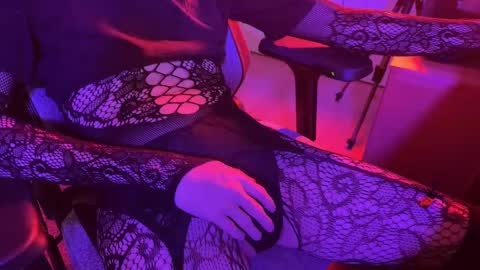 iothealien online show from 10.26.25