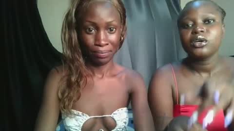 Snapshot of irahhottie chatting on 02.16.25 irrah online show from 02.16.25