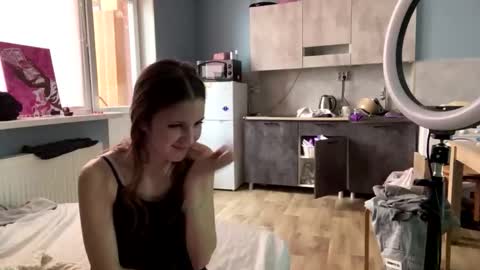 Snapshot of iraidamoos chatting on 02.03.26 Dina online show from 02.03.26