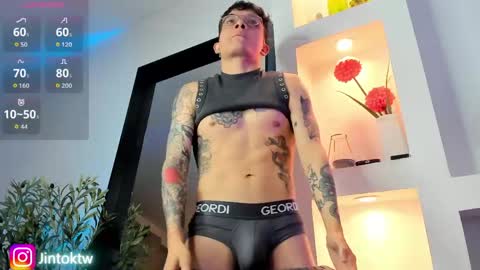 Snapshot of ireliaboy chatting on 03.24.26 ireliaboy online show from 03.24.26