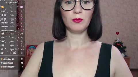 IrenLarasani online show from 12.19.24