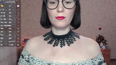 IrenLarasani online show from 01.06.25