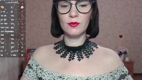 IrenLarasani online show from 01.17.25