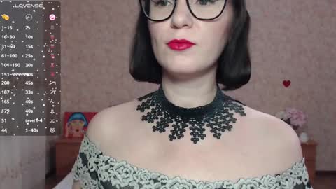 IrenLarasani online show from 02.05.25