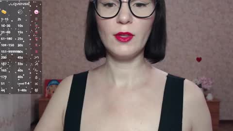 IrenLarasani online show from 02.07.25