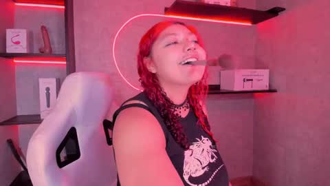 iriisfeitan online show from 11.19.25