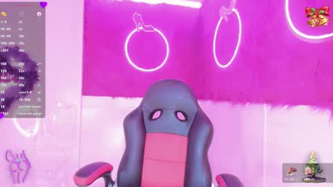 Snapshot of irina_lechera_ chatting on 12.19.24 Irina online show from 12.19.24