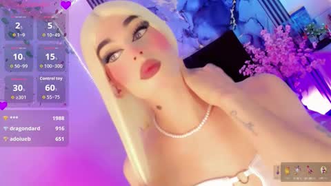 Snapshot of irina_lechera_ chatting on 10.20.25 Irina online show from 10.20.25