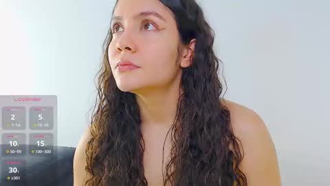 Instagram iris caprice online show from 10.03.25