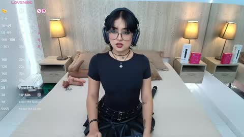Snapshot of iris_gomez chatting on 05.21.26 Iris online show from 05.21.26