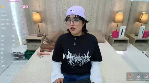 Snapshot of iris_gomez chatting on 05.25.26 Iris online show from 05.25.26