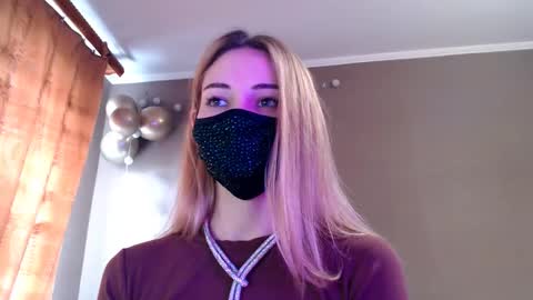 Lily online show from 11.27.25