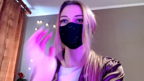 Lily online show from 02.04.26