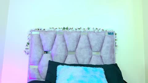 Snapshot of iris_mandarinne chatting on 03.22.26 Iris online show from 03.22.26