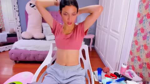 Snapshot of iris_stone_ chatting on 01.09.25 Iris online show from 01.09.25