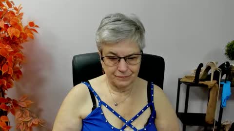 I R I S online show from 10.21.25