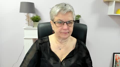 I R I S online show from 05.13.26