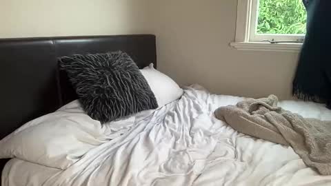 Snapshot of irisblakee chatting on 01.30.25 Iris Blakee online show from 01.30.25