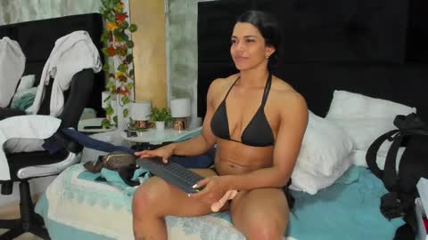 Iris Fit online show from 02.10.25