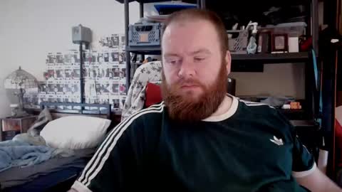 Snapshot of irishdaddy24 chatting on 04.03.26 twitter theirishman205 online show from 04.03.26