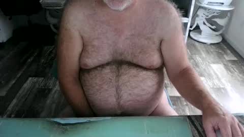 Snapshot of irishdudeloveoib chatting on 12.29.24 Irishdudelove online show from 12.29.24