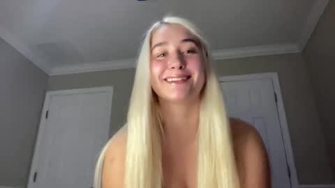 Irispink1 online show from 12.04.25