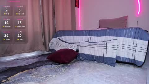 Snapshot of iriss_1 chatting on 09.10.25 Iriss online show from 09.10.25