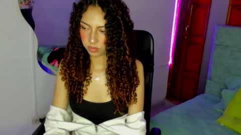 Snapshot of irix_moon chatting on 10.03.25 irix_moon online show from 10.03.25