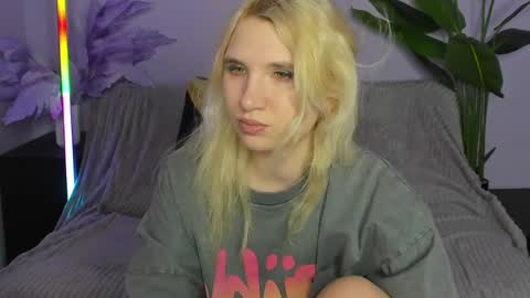 Snapshot of iron_adele chatting on 04.08.26 Iron Adele online show from 04.08.26