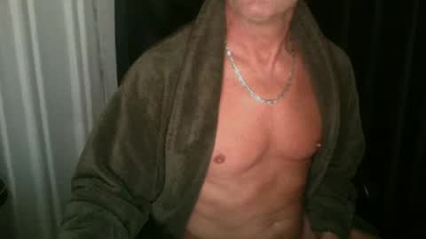 Snapshot of ironout007 chatting on 10.24.25 ironout007 online show from 10.24.25