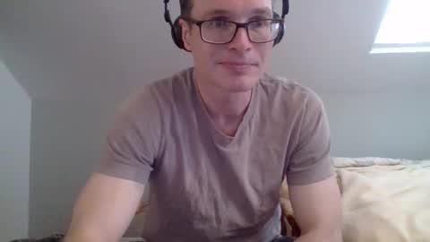 Snapshot of ironsharp chatting on 02.16.26 ironsharp online show from 02.16.26