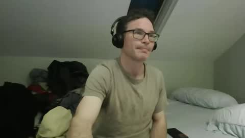 Snapshot of ironsharp chatting on 03.12.26 ironsharp online show from 03.12.26