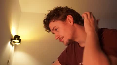 Sam online show from 12.15.25