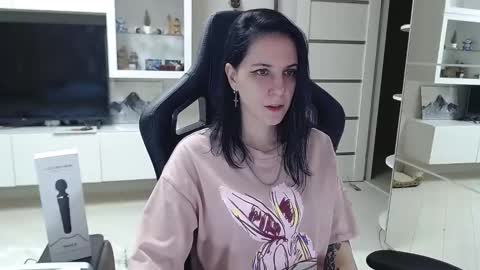 Snapshot of irwi_tomboy chatting on 12.03.24 Irwi Tomboy online show from 12.03.24