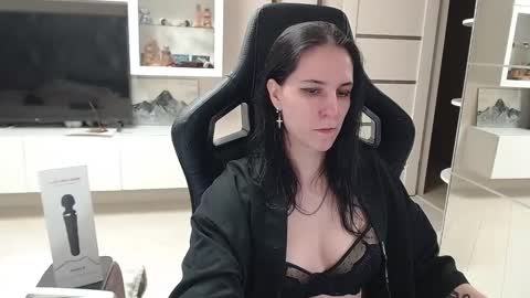 Snapshot of irwi_tomboy chatting on 03.09.25 Irwi Tomboy online show from 03.09.25